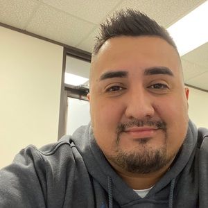 Meet your Posher, Johnnie